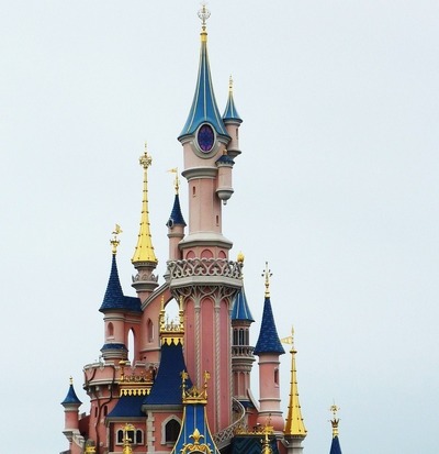 Version 400 explorez les attractions touristiques avec conciergerie ksm massy 91300 et palaiseau